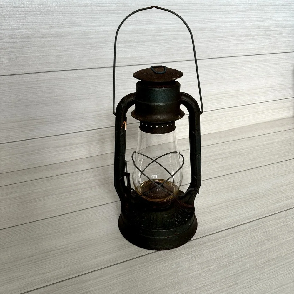 Blitzen No. 2A Lantern Vintage Hurricane Oil Lamp Farmhouse Decor Rustic‎